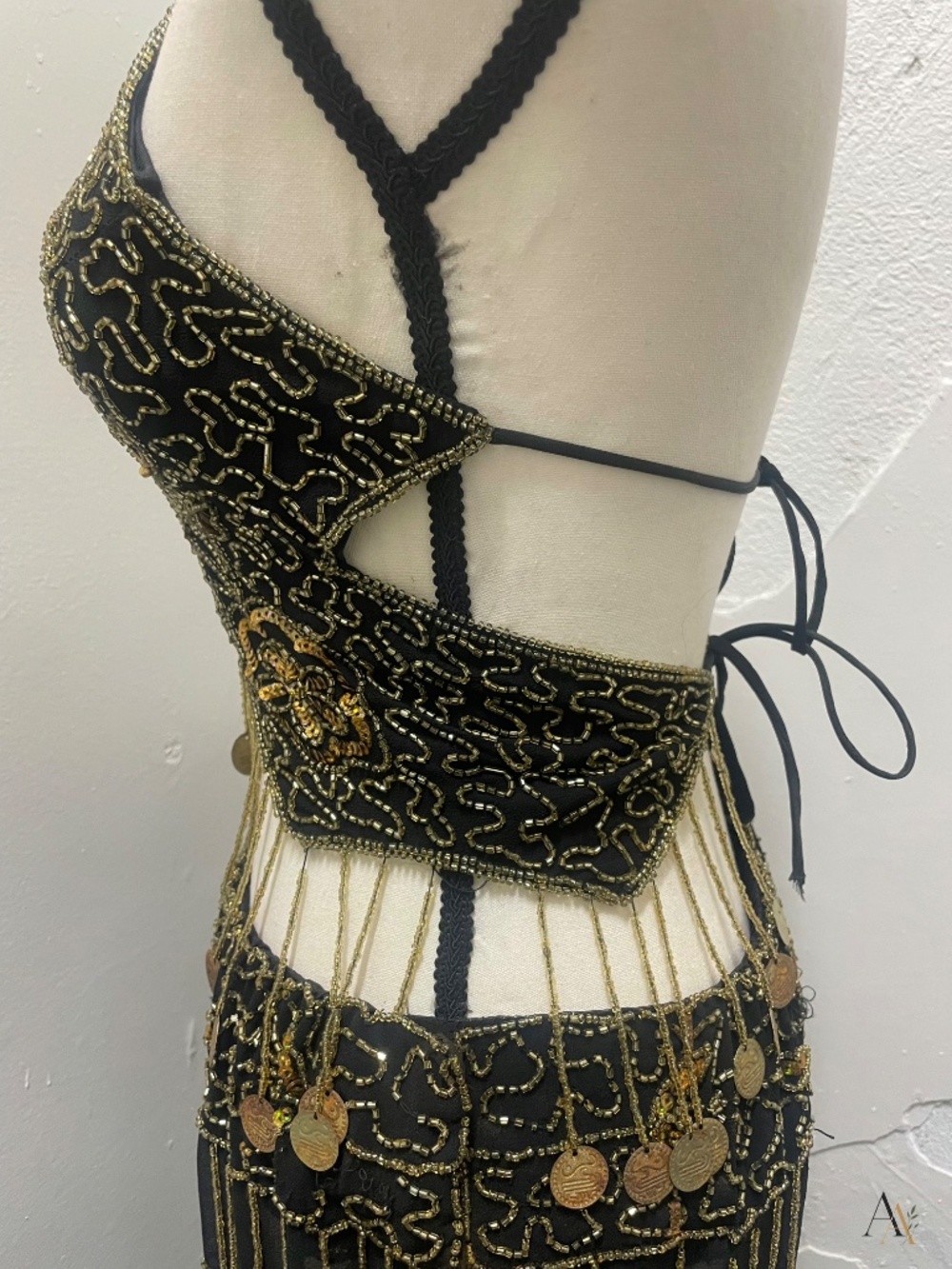 ✨ Stunning Vintage Hand-Beaded Middle Eastern Belly Dance Costume Set ✨ - Picture 8 of 15